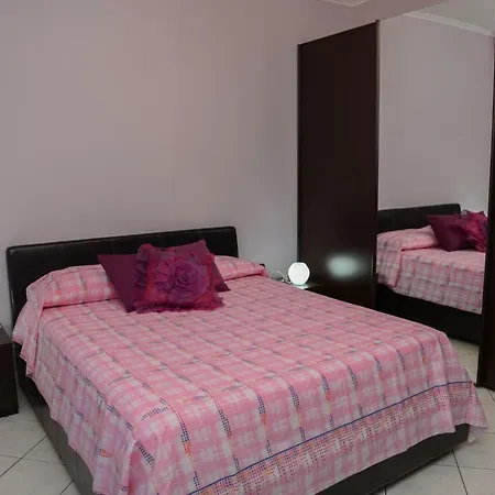 Anagnina بيت للعطل روما